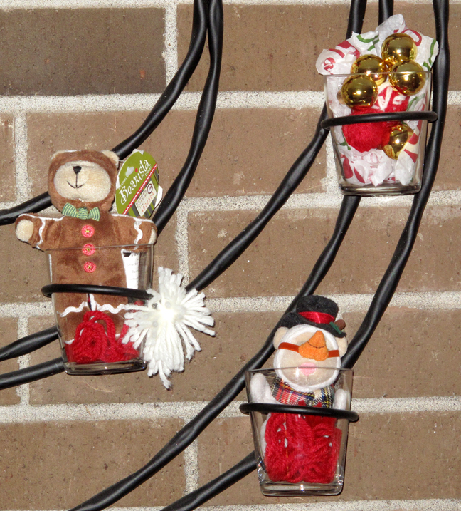 fireplacebearscloseup1